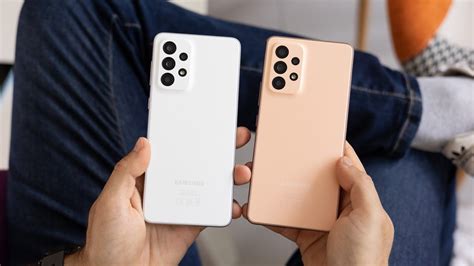 Compare Samsung Galaxy A33 5G vs. Samsung Galaxy A52.